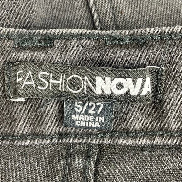 Fashion Nova Black Denim High Rise Distressed Frayed Raw Hem Jean Walk Shorts 5 - Picture 3 of 4